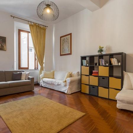 Appartamento Vicolo Delle Grotte Rome Exterior photo